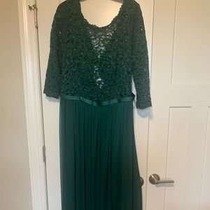 David’s bridal 3/4 length juniper bridesmaid Size 20